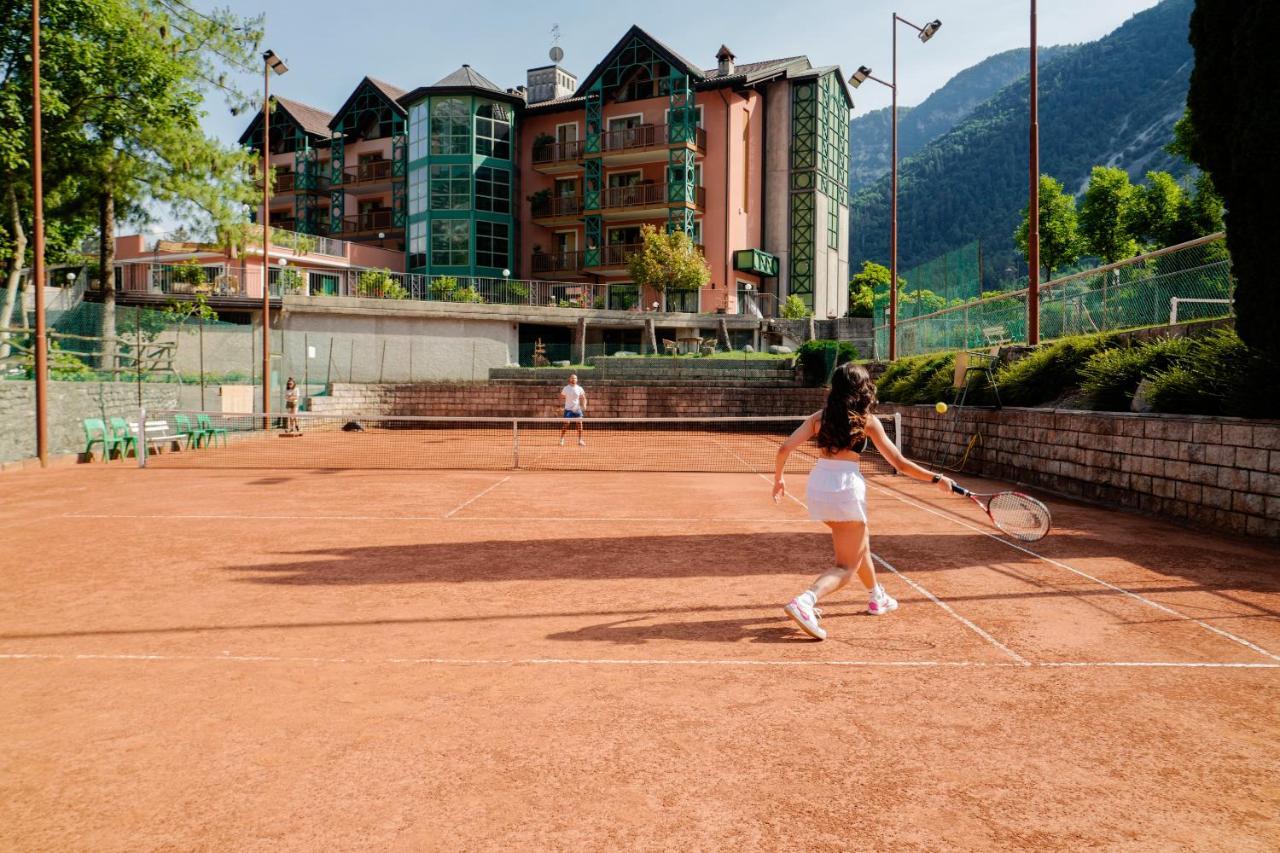 Club Hotel Tenno Luaran gambar